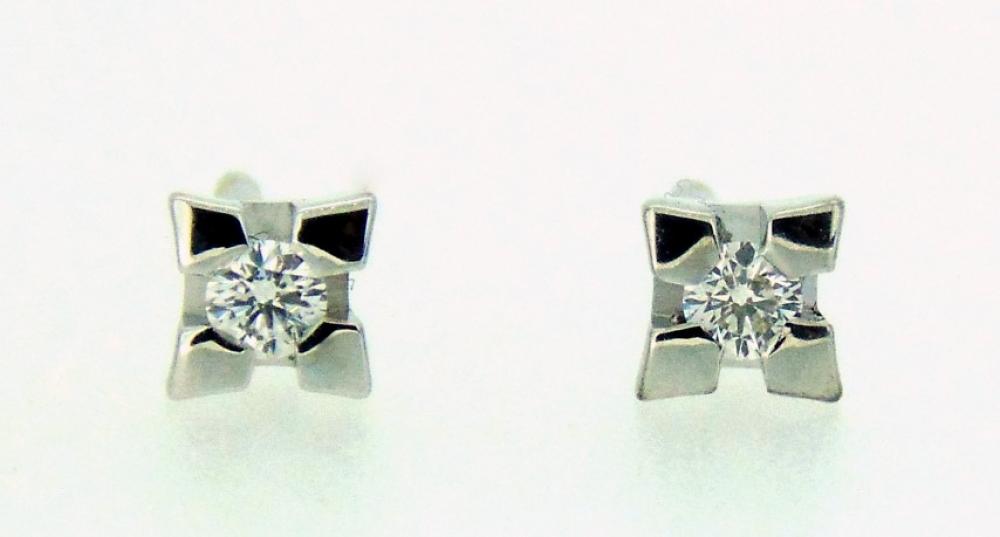  Orecchini punto luce con Diamanti totale ct. 0.20 cod.2170MVb